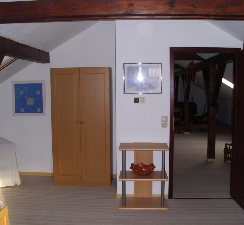 Ferienwohnung Am Dorfplatz Wittenberg Номер фото